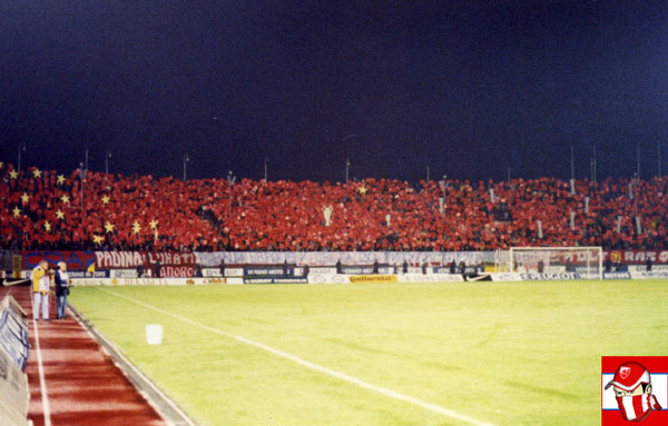 gal/1998-1999/partizan_zvezda/par_zve1.jpg