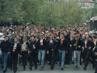 gal/2000-2001/_thb_partizan_zvezda_korteo.jpg