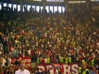 gal/2003-2004/derbi_basket/_thb_02.jpg