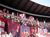 gal/2003-2004/kom/_thb_05.jpg