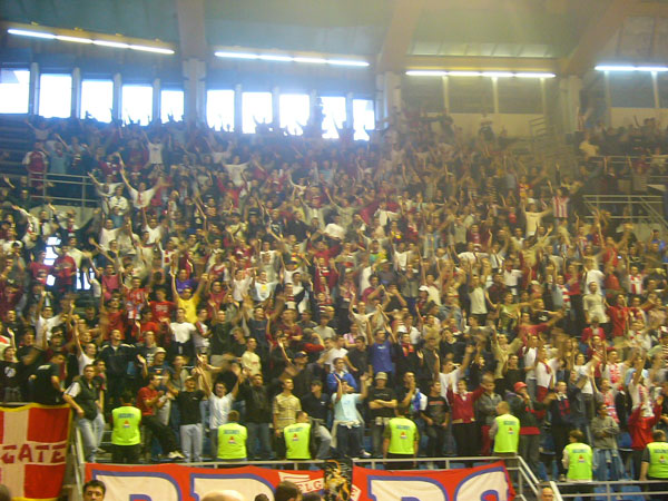 gal/2004-2005/zvezda_partizan_basket/1.jpg