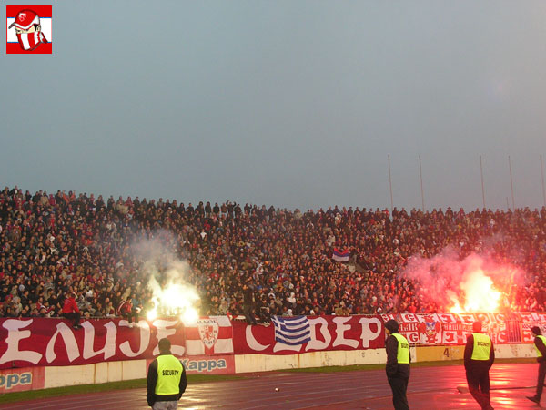 gal/2007-2008/partizan_cz_133_derbi/delije9b.jpg