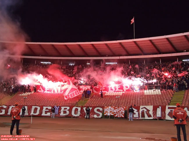 gal/2008-2009/cz_vojvodina/delije3.jpg