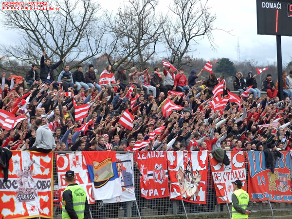 gal/2008-2009/jagodina_cz/delije05.jpg
