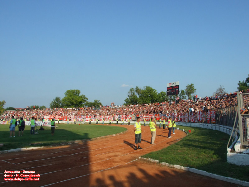 gal/2009-2010/jagodina_CZ/delije06.jpg