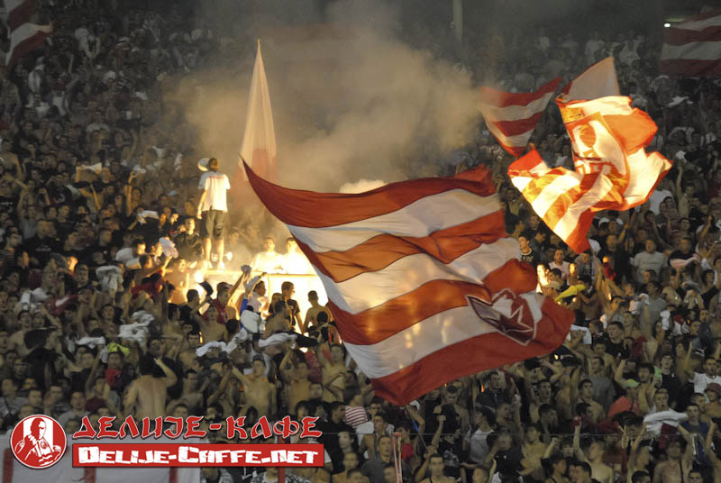 gal/2010-2011/CZ_jagodina/delije05.jpg