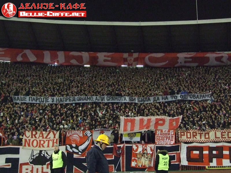gal/2011-2012/141_derbi/delije06.jpg