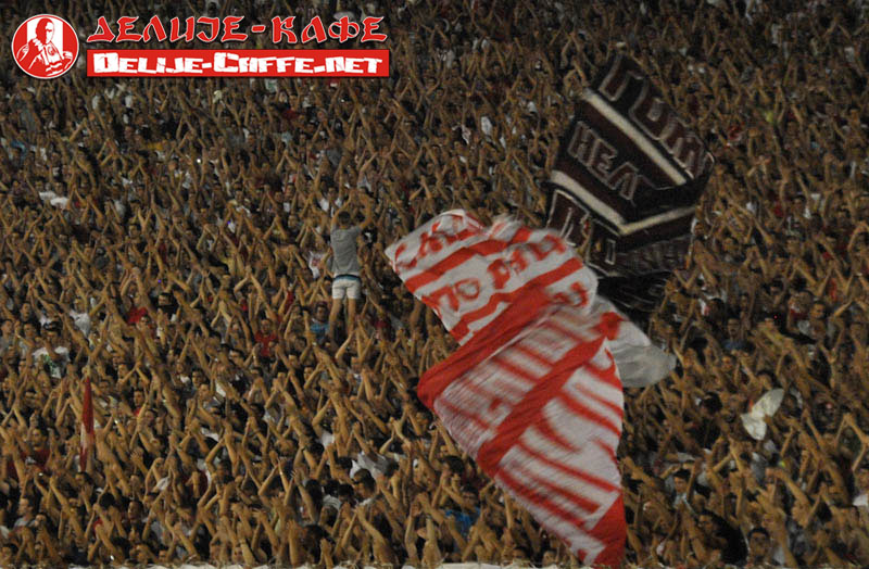 gal/2012-2013/cz_omonia/delije04.jpg