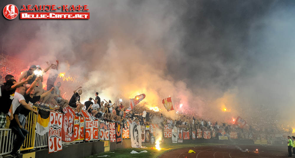 gal/2012-2013/par_cz_derbi/delije07.jpg