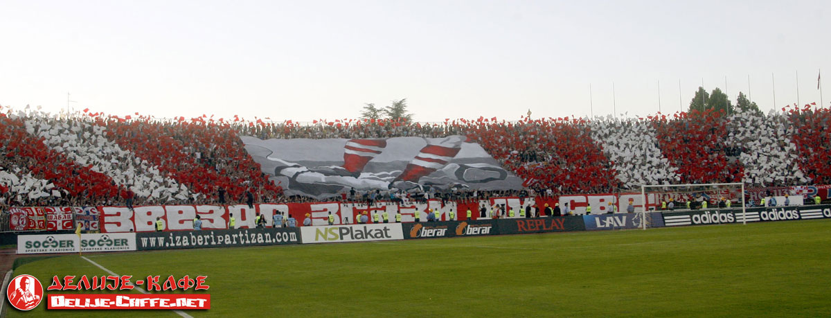 gal/2012-2013/par_cz_derbi/delije11.jpg