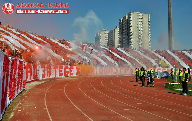 gal/2012-2013/radnicki_nis_cz/delije04.jpg