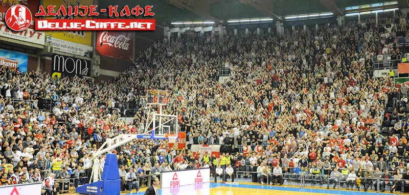 gal/2013-2014/cz_megavizura_kup_basket/delije01.jpg