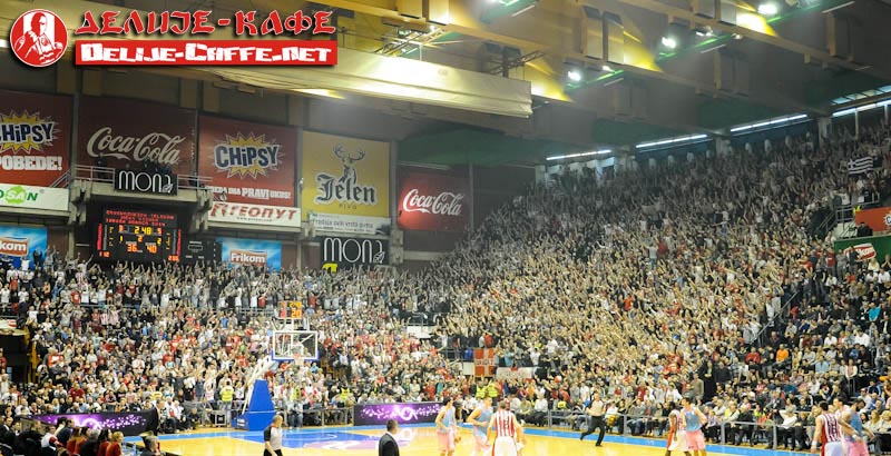 gal/2013-2014/cz_megavizura_kup_basket/delije03.jpg