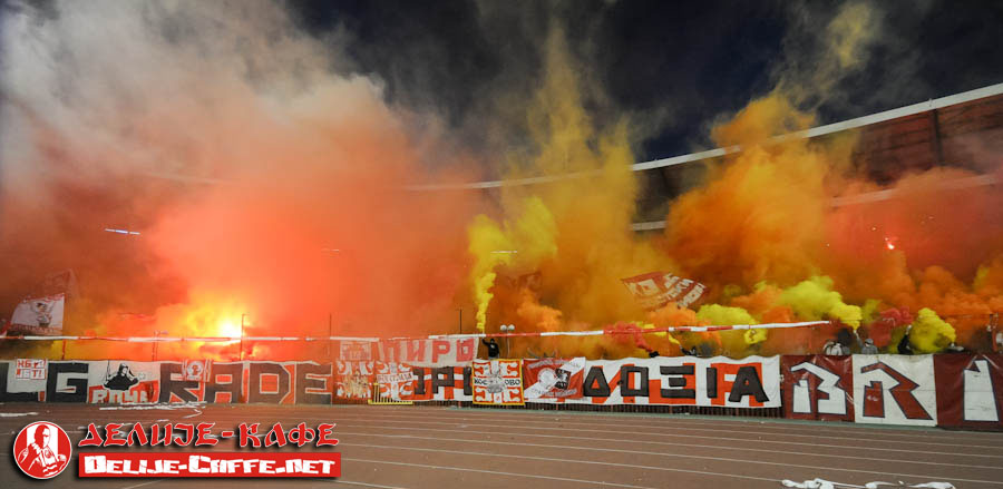 gal/2013-2014/cz_napredak/delije01.jpg
