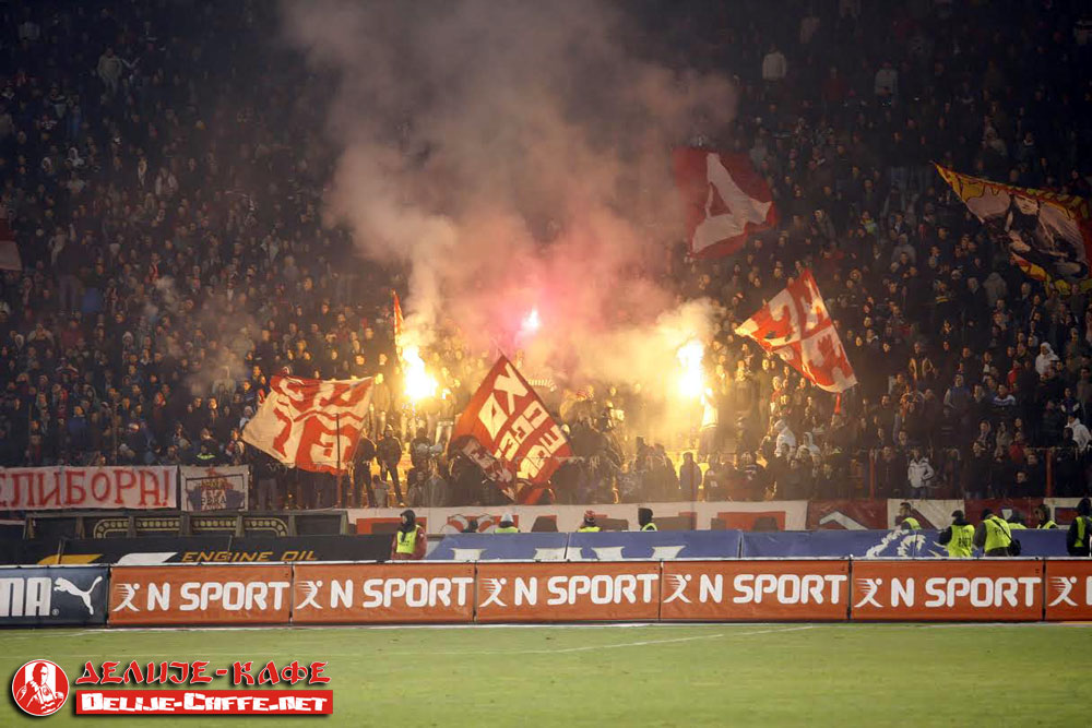 gal/2013-2014/cz_vojvodina_kup/delije03.jpg