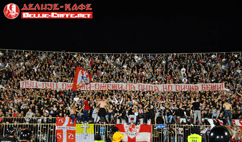 gal/2013-2014/partizan_cz_derbi146/delije14.jpg