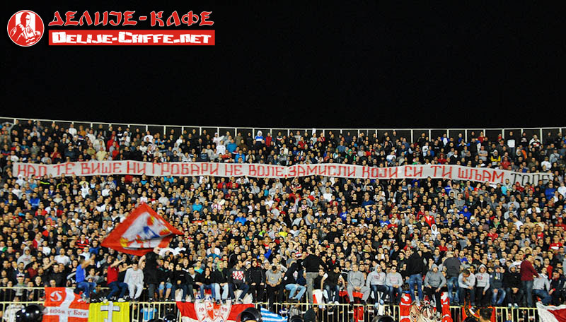 gal/2013-2014/partizan_cz_derbi146/delije18.jpg