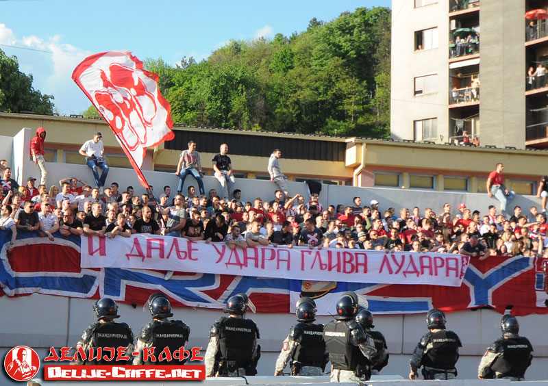 gal/2013-2014/sloboda_cz/delije09.jpg