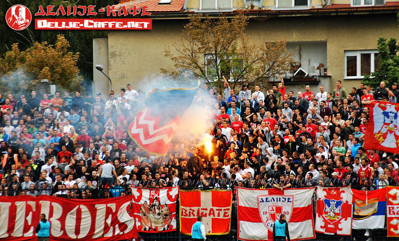 gal/2013-2014/vozdovac_cz/delije05.jpg