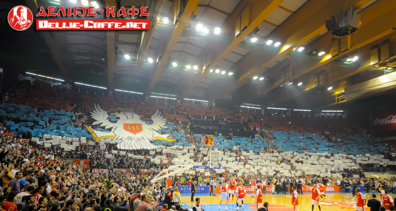 gal/2015-2016/cz_fenerbahce_basket_top16/delije09.jpg