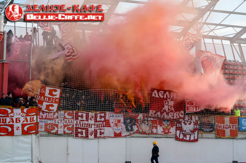 gal/2016-2017/vozdovac_cz/delije03.jpg